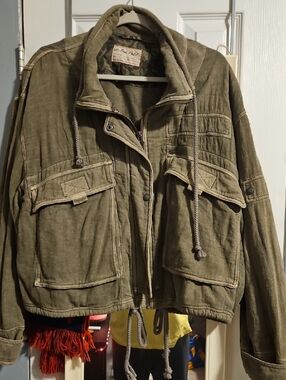 Women's Light Weight Jacket